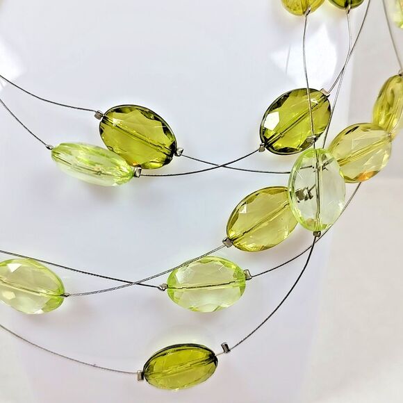 Multi-Strand Green Beaded Statement Necklace Layered Fashion Jewelry 16" - 19" - Picture 3 of 10